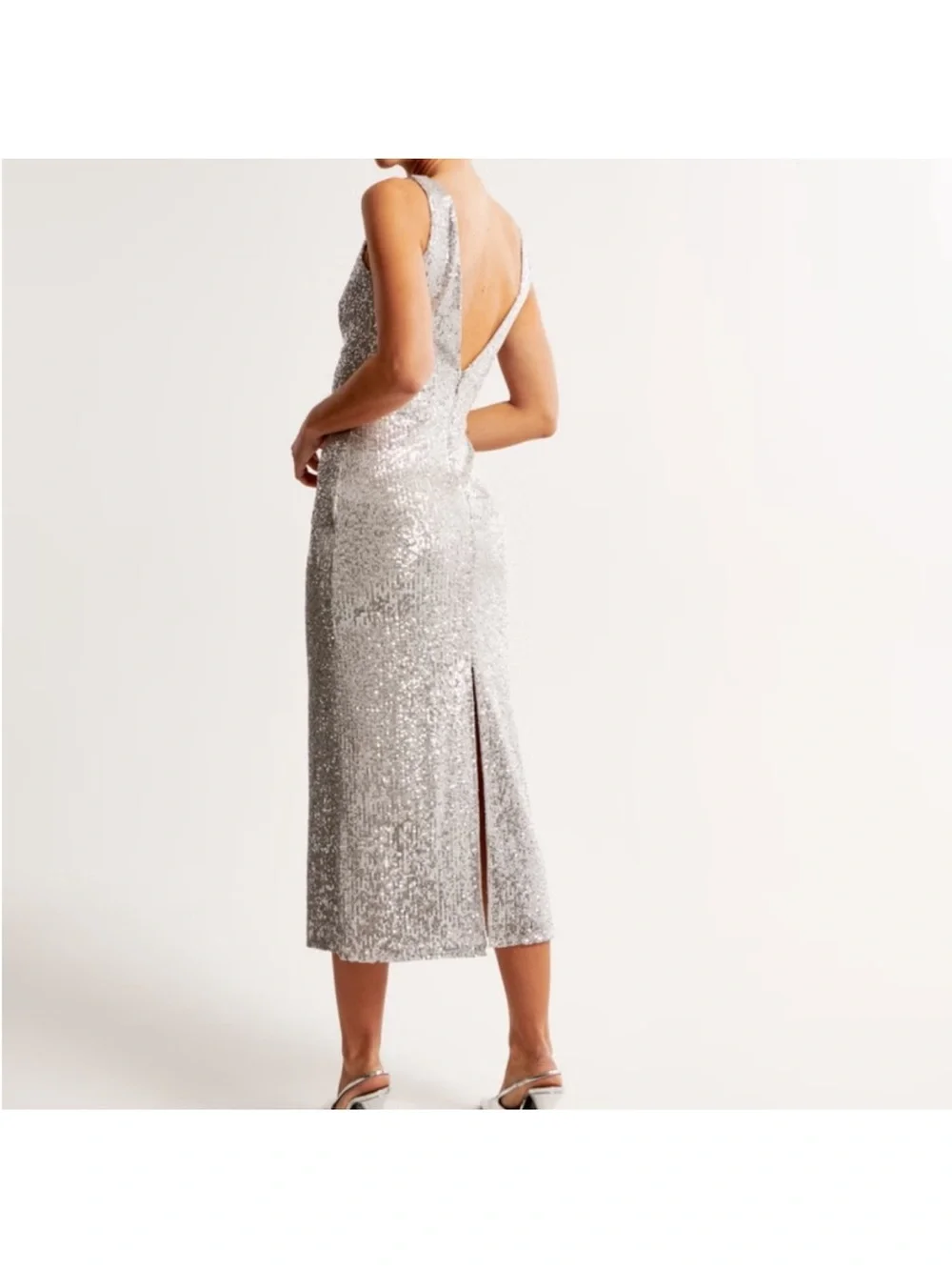 Abercrombie & Fitch Silver Sequin V-Neck Madi Dress NWOT Open Back Vegas Sz M
